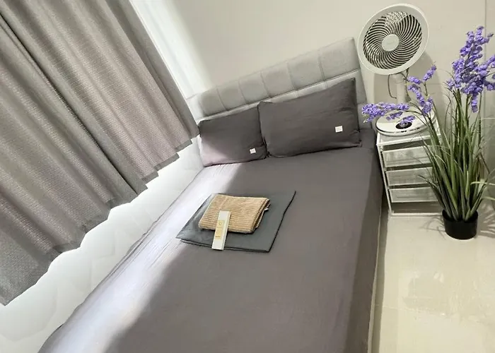 Unistay Shore 3 Tower 2 10th Floor Near Moa And Airport *