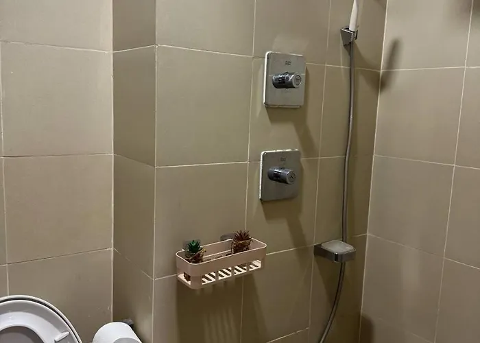 Apartment Unistay Shore 3 Tower 2 10th Floor Near Moa And Airport
